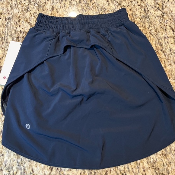 NWT Lululemon Hotty Hot High-Rise Skirt Long - True Navy - Picture 4 of 12